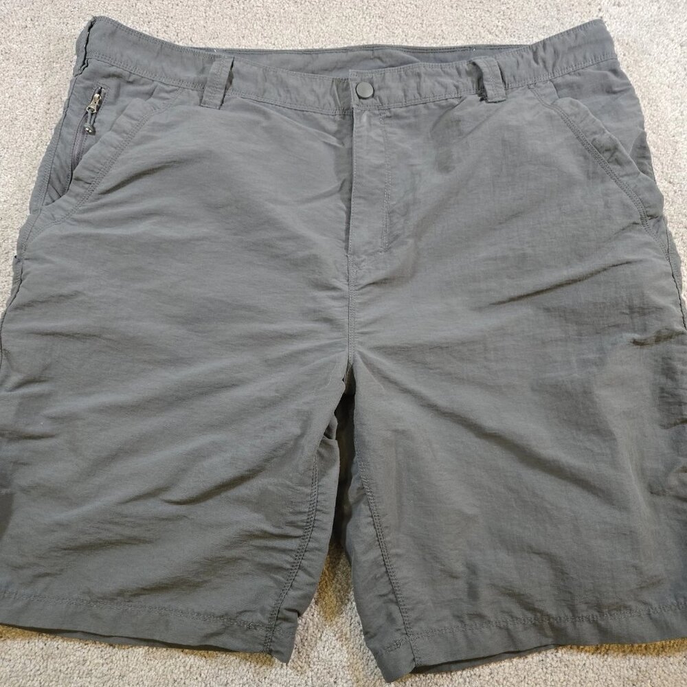 Nordic Track Shorts Men's 44 Gray Elastic Waist‎ Pockets Hiking Trail